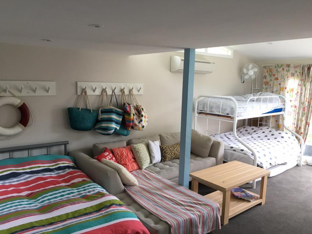 Beach House Getaway 1 Smiths Beach Bagian luar foto